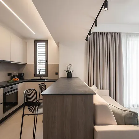 Chania Elegance Aparthotel